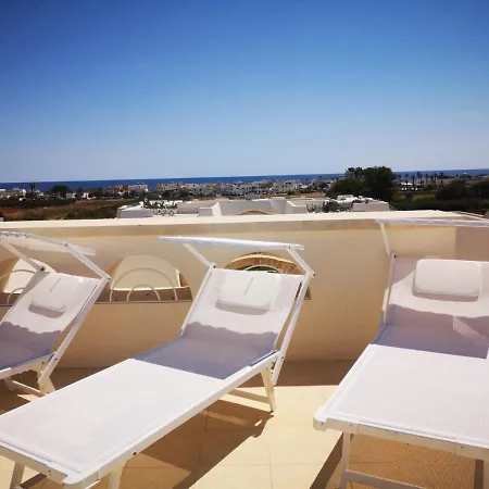 La Corte Relais Aparthotel *