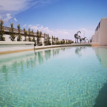 شقة فندقية Almarea Resort